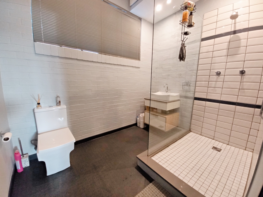 1 Bedroom Property for Sale in Braamfontein Werf Gauteng