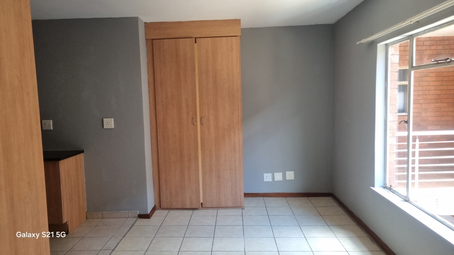 To Let 0 Bedroom Property for Rent in Braamfontein Werf Gauteng