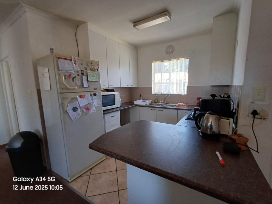 2 Bedroom Property for Sale in Helikonpark Gauteng