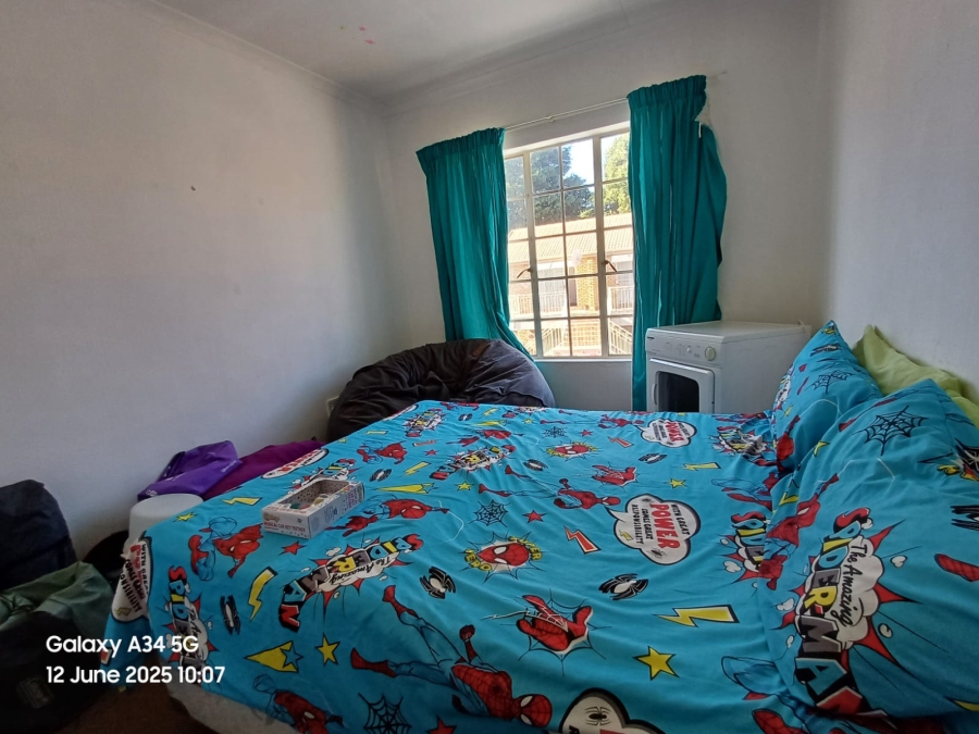 2 Bedroom Property for Sale in Helikonpark Gauteng