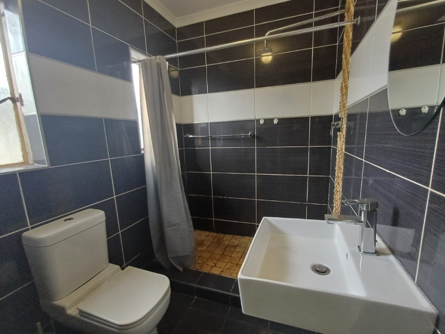 4 Bedroom Property for Sale in Lindhaven Gauteng