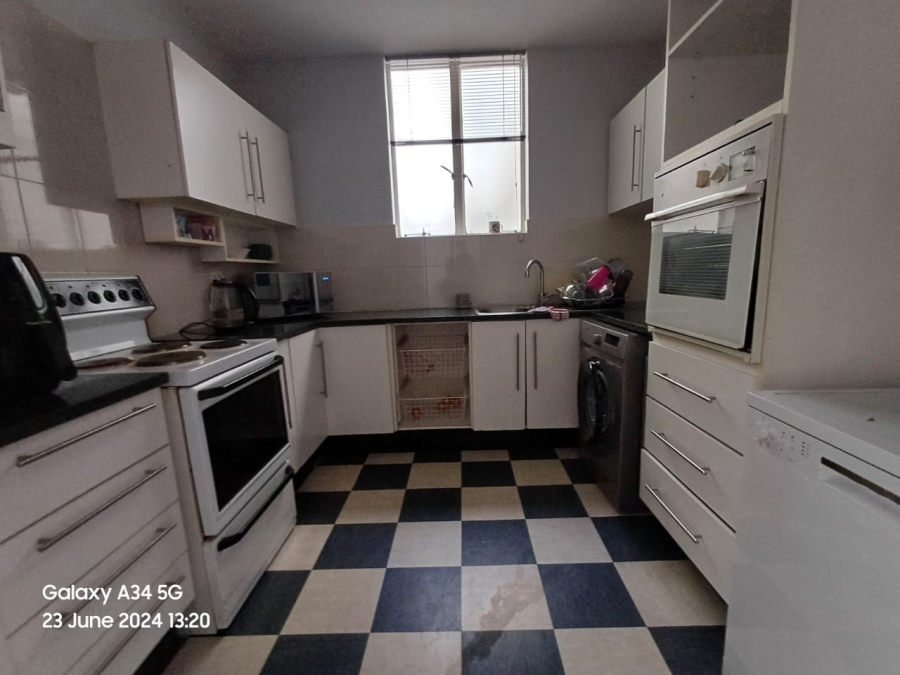 2 Bedroom Property for Sale in Killarney Gauteng