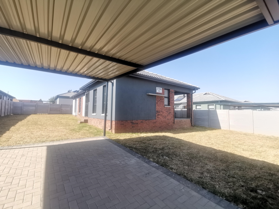 3 Bedroom Property for Sale in Witpoortjie Gauteng