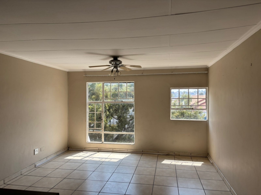 3 Bedroom Property for Sale in Lindhaven Gauteng