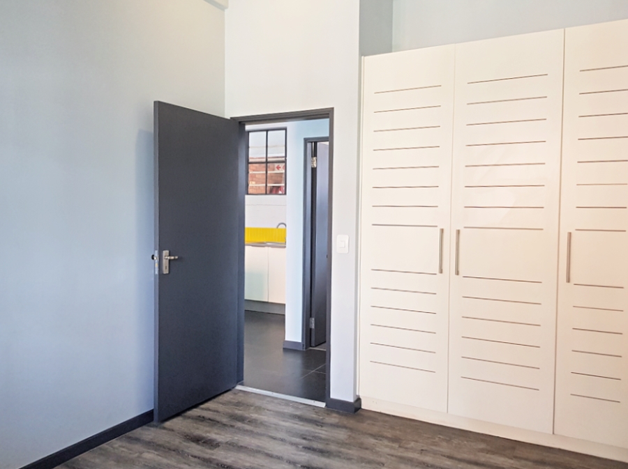 1 Bedroom Property for Sale in Braamfontein Werf Gauteng