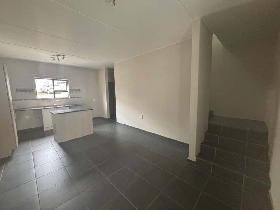 2 Bedroom Property for Sale in Honeydew Gauteng