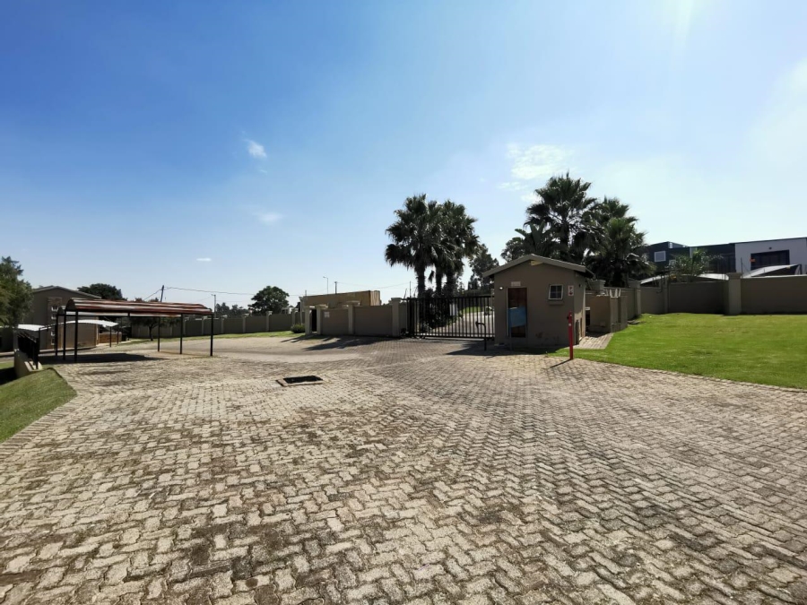 2 Bedroom Property for Sale in Laser Park Gauteng