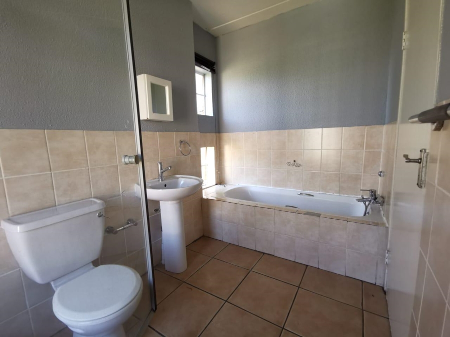 2 Bedroom Property for Sale in Laser Park Gauteng