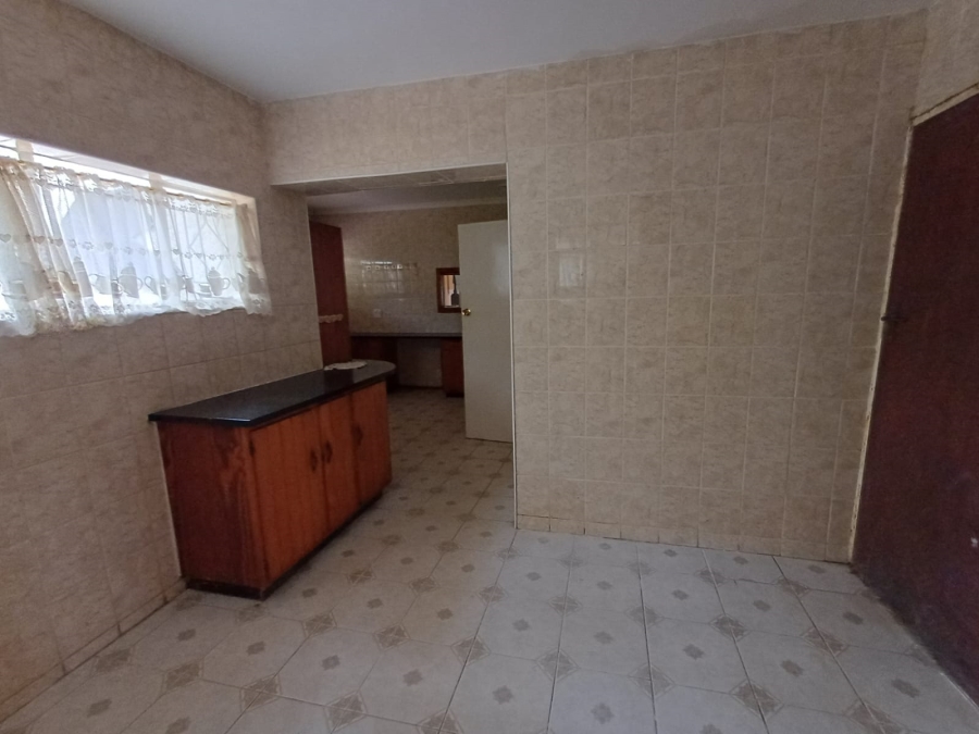 4 Bedroom Property for Sale in Noordheuwel Gauteng