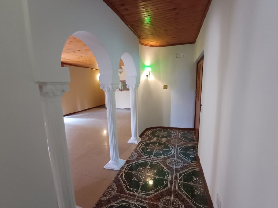 4 Bedroom Property for Sale in Noordheuwel Gauteng