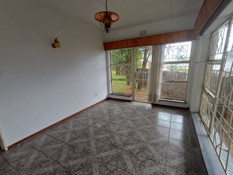 4 Bedroom Property for Sale in Noordheuwel Gauteng