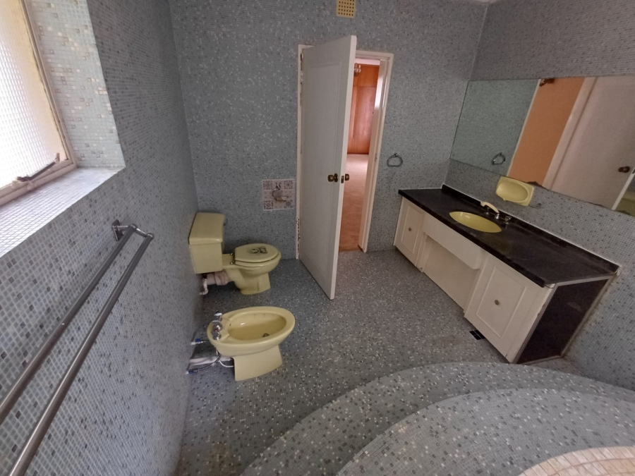 4 Bedroom Property for Sale in Noordheuwel Gauteng