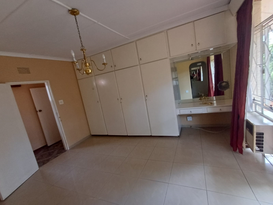 4 Bedroom Property for Sale in Noordheuwel Gauteng