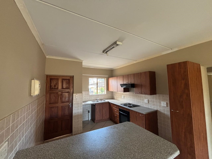 2 Bedroom Property for Sale in Groblerpark Gauteng