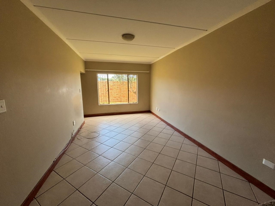 2 Bedroom Property for Sale in Groblerpark Gauteng