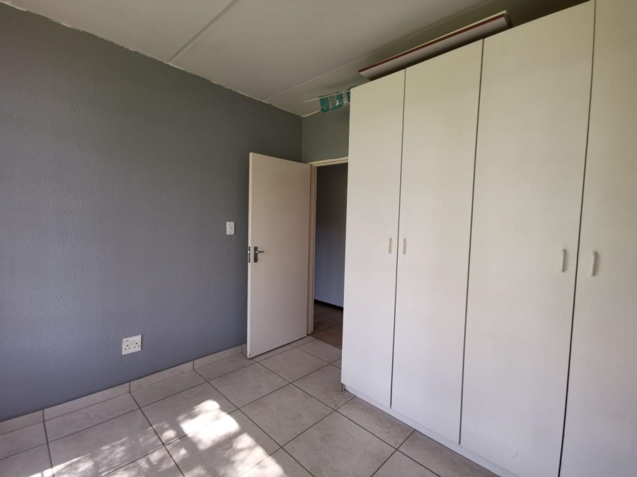 2 Bedroom Property for Sale in Laser Park Gauteng