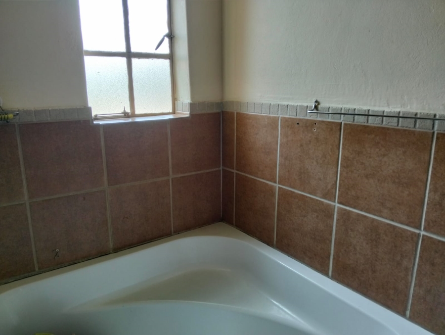 2 Bedroom Property for Sale in Modder East Gauteng