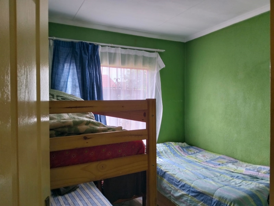 2 Bedroom Property for Sale in Dawn Park Gauteng