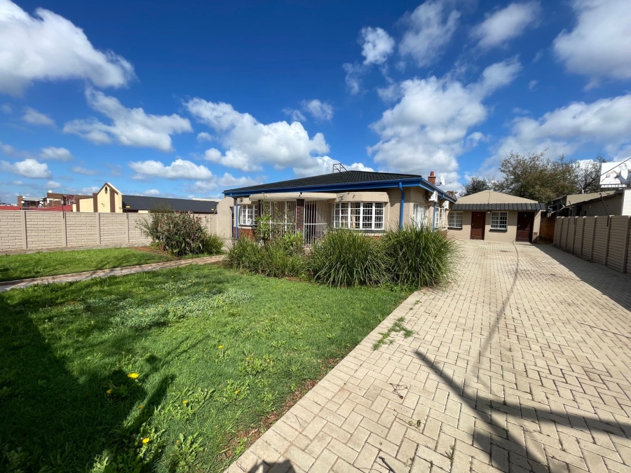 Commercial Property for Sale in Kempton Park Central Gauteng