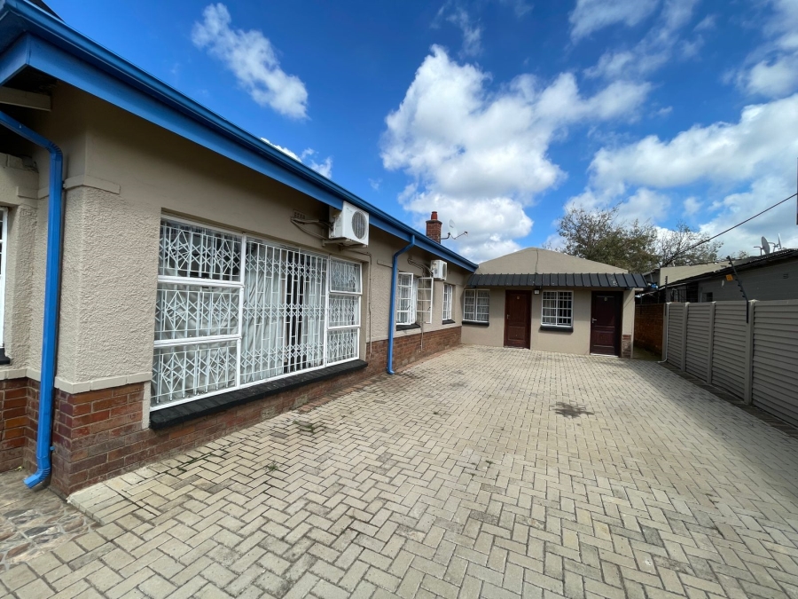 Commercial Property for Sale in Kempton Park Central Gauteng
