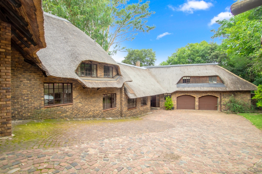 5 Bedroom Property for Sale in Edenburg Gauteng