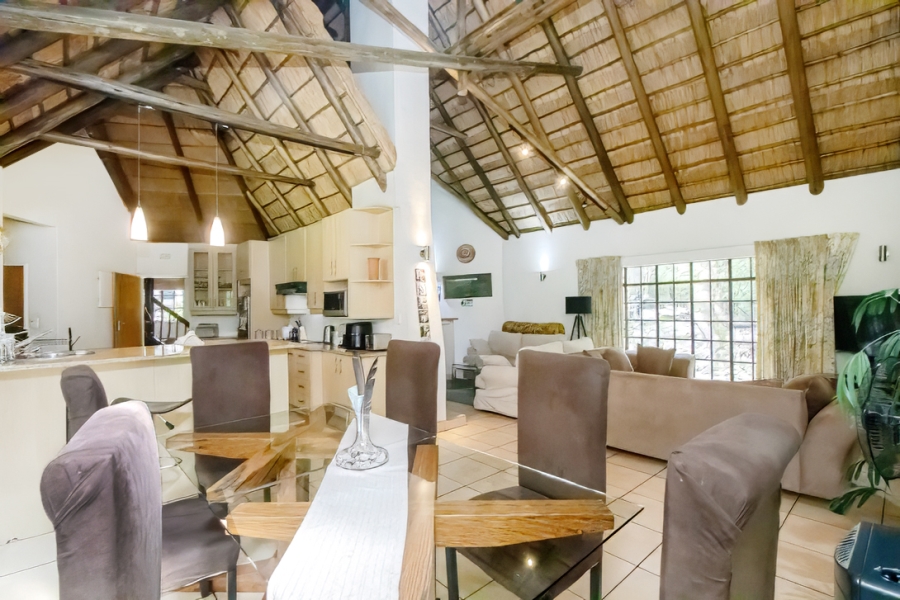 5 Bedroom Property for Sale in Edenburg Gauteng