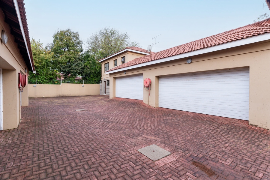 3 Bedroom Property for Sale in Edenvale Central Gauteng