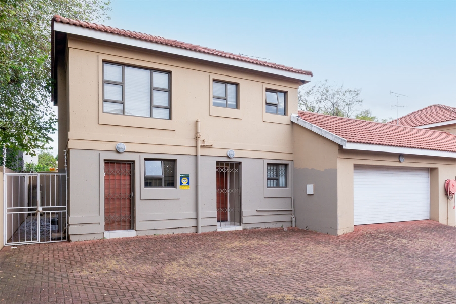 3 Bedroom Property for Sale in Edenvale Central Gauteng
