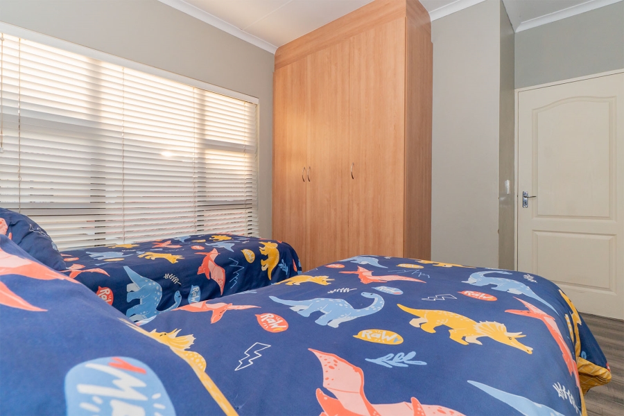 3 Bedroom Property for Sale in Edenvale Central Gauteng