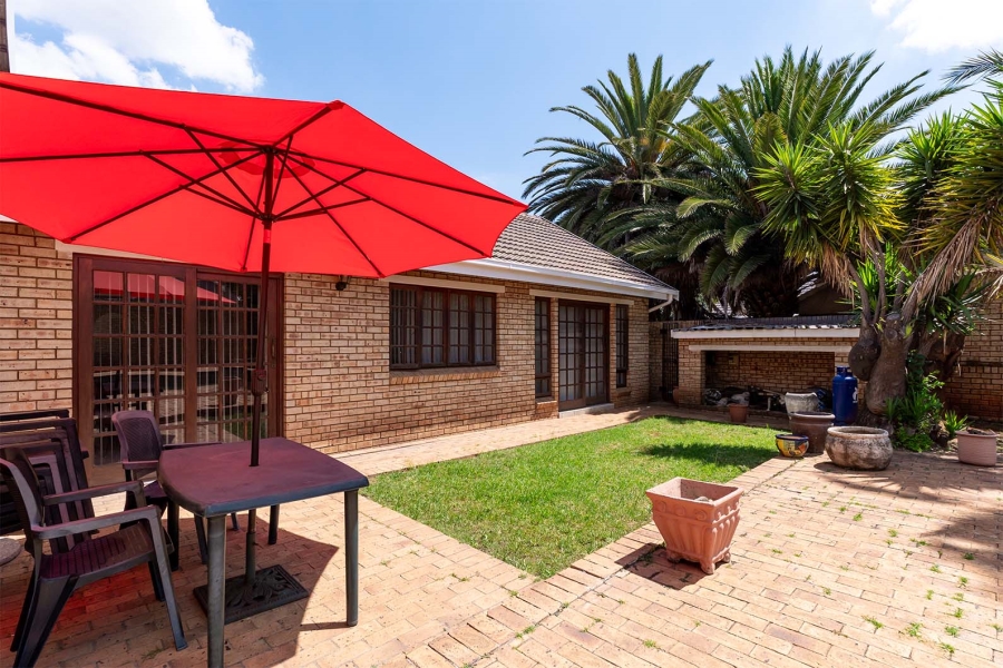 4 Bedroom Property for Sale in Highway Gardens Gauteng