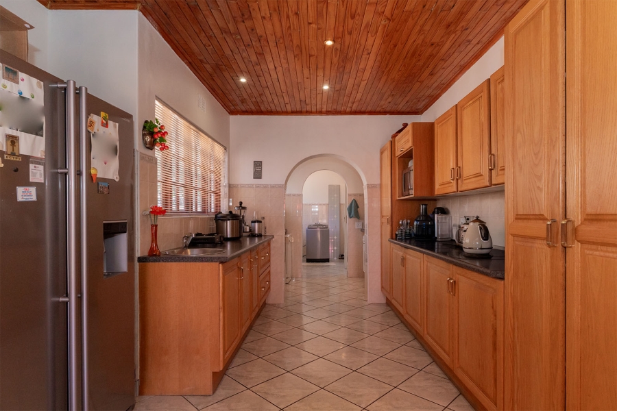 4 Bedroom Property for Sale in Highway Gardens Gauteng