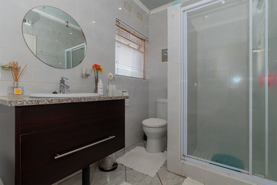 4 Bedroom Property for Sale in Highway Gardens Gauteng