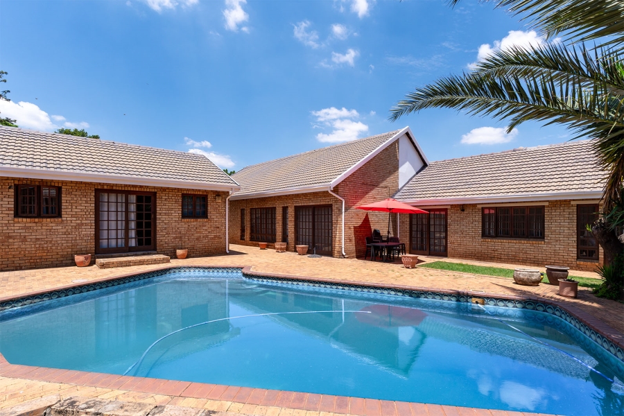 4 Bedroom Property for Sale in Highway Gardens Gauteng