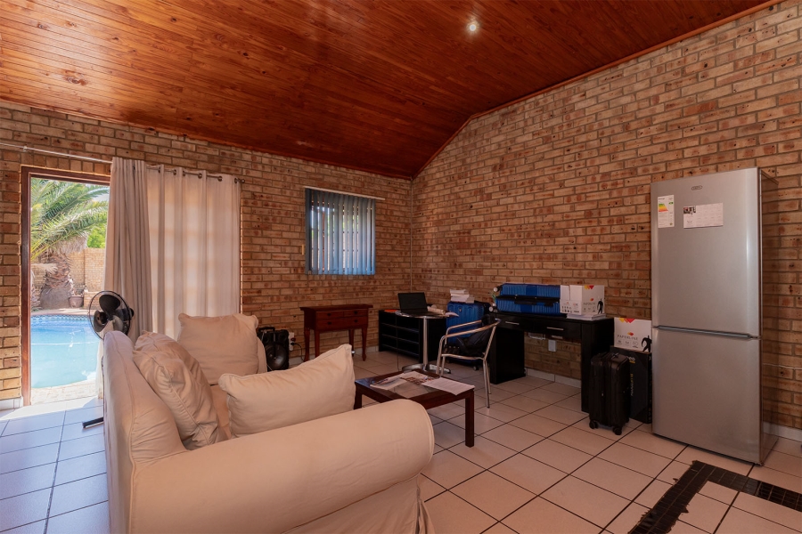 4 Bedroom Property for Sale in Highway Gardens Gauteng