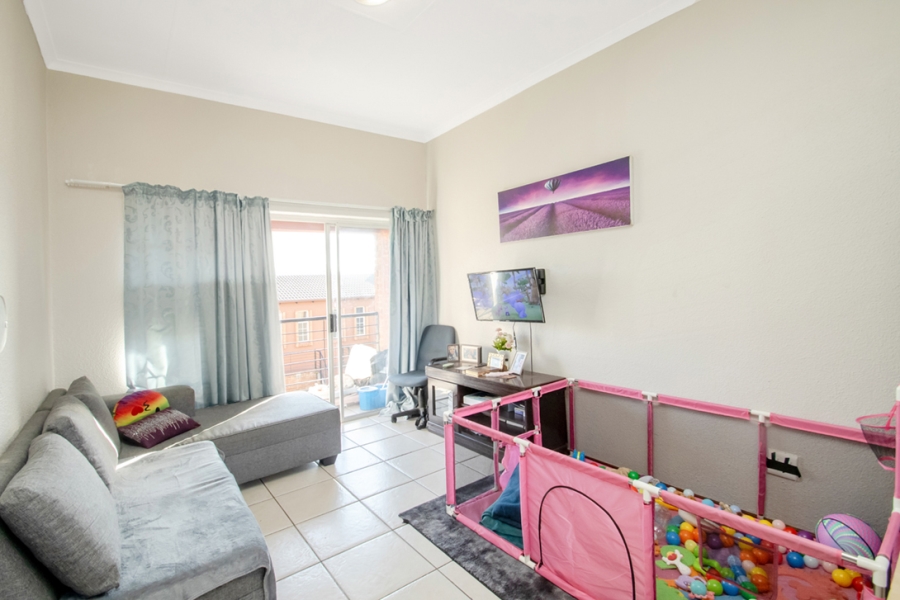 2 Bedroom Property for Sale in Laser Park Gauteng
