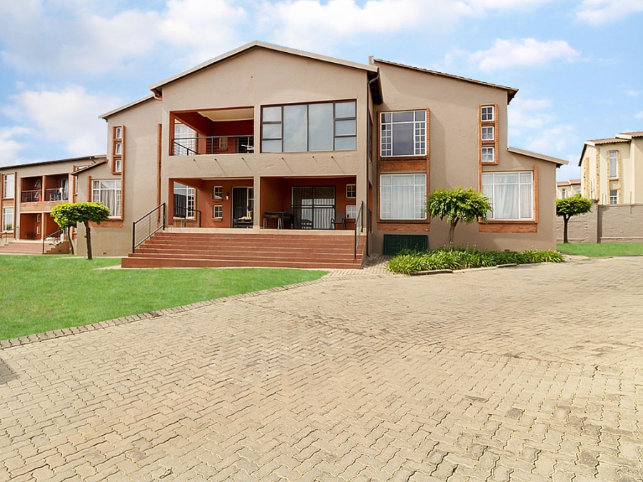 2 Bedroom Property for Sale in Laser Park Gauteng