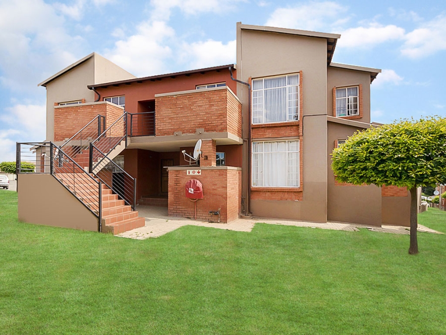 2 Bedroom Property for Sale in Laser Park Gauteng
