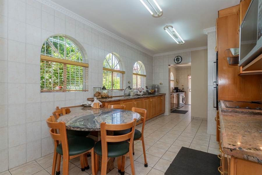 5 Bedroom Property for Sale in Dalpark Gauteng