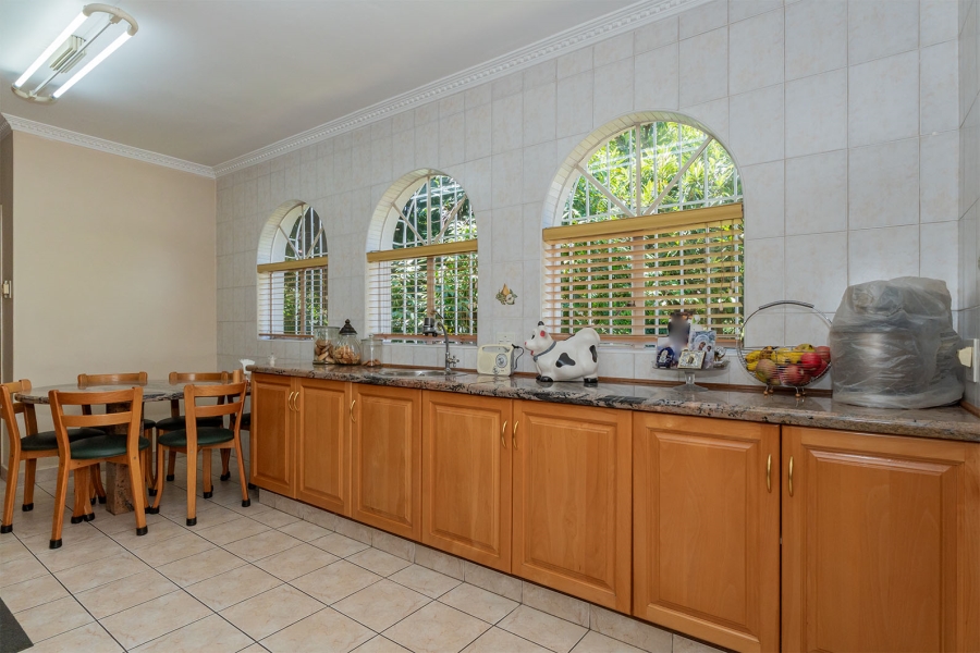 5 Bedroom Property for Sale in Dalpark Gauteng