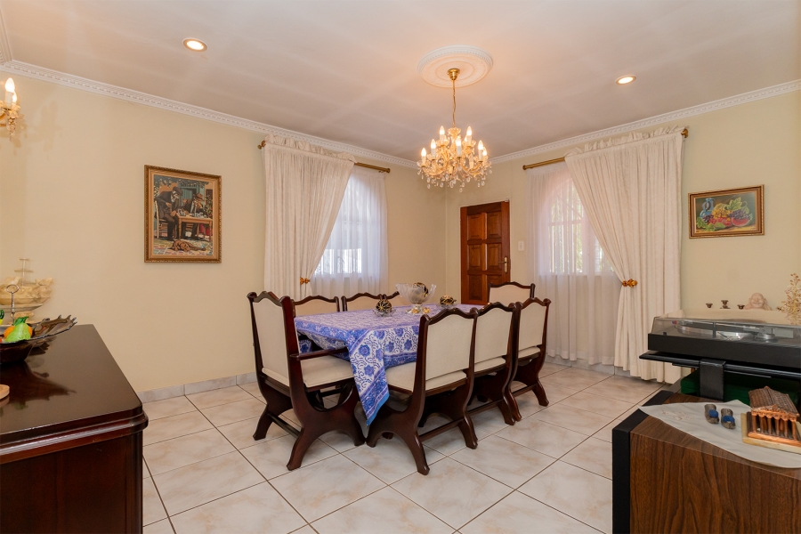 5 Bedroom Property for Sale in Dalpark Gauteng