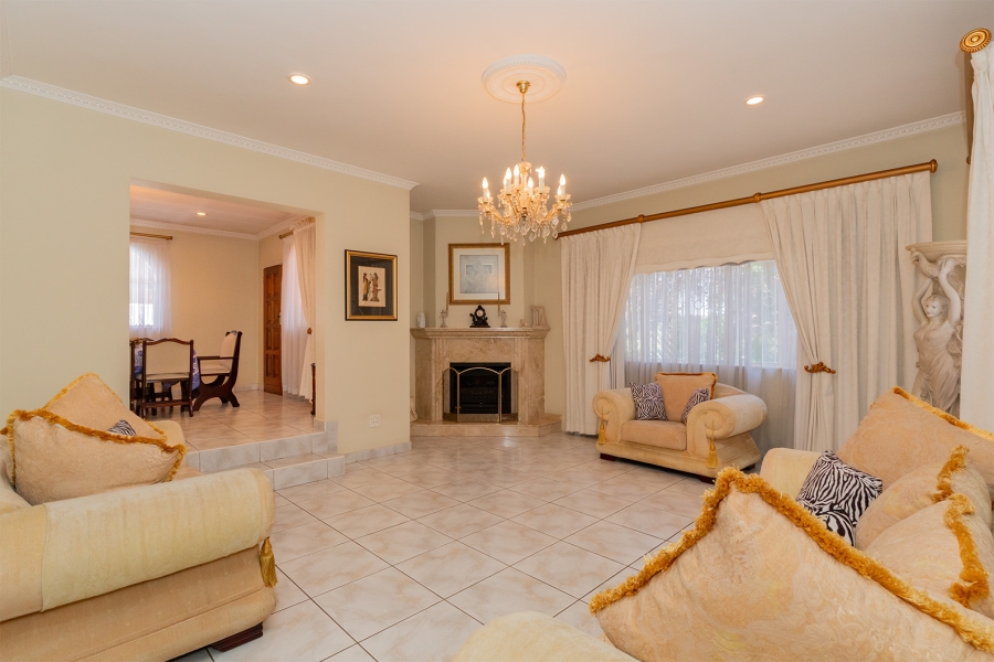 5 Bedroom Property for Sale in Dalpark Gauteng