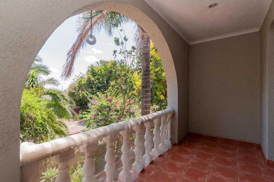 5 Bedroom Property for Sale in Dalpark Gauteng