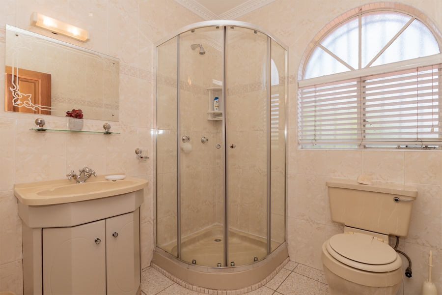 5 Bedroom Property for Sale in Dalpark Gauteng