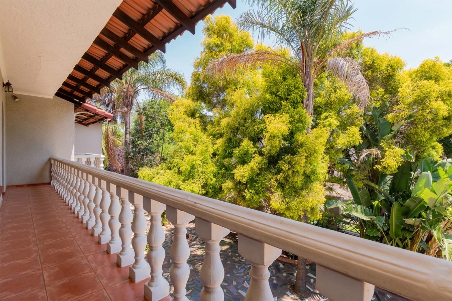 5 Bedroom Property for Sale in Dalpark Gauteng