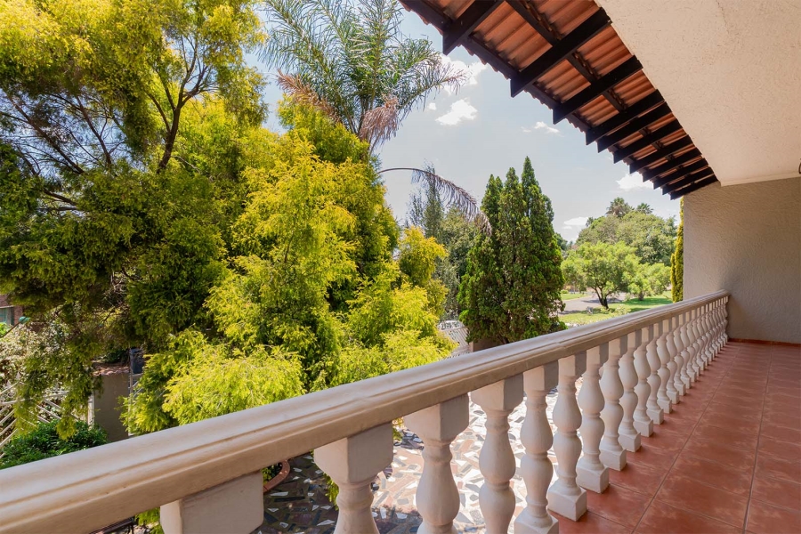 5 Bedroom Property for Sale in Dalpark Gauteng