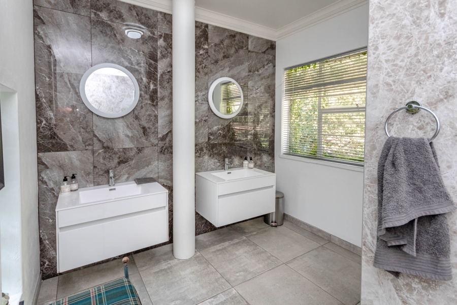 5 Bedroom Property for Sale in Benoni AH Gauteng