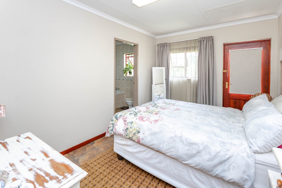 5 Bedroom Property for Sale in Benoni AH Gauteng