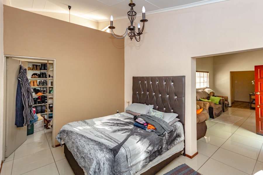 5 Bedroom Property for Sale in Benoni AH Gauteng