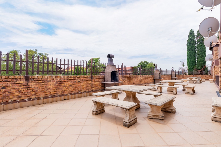 2 Bedroom Property for Sale in Croydon Gauteng