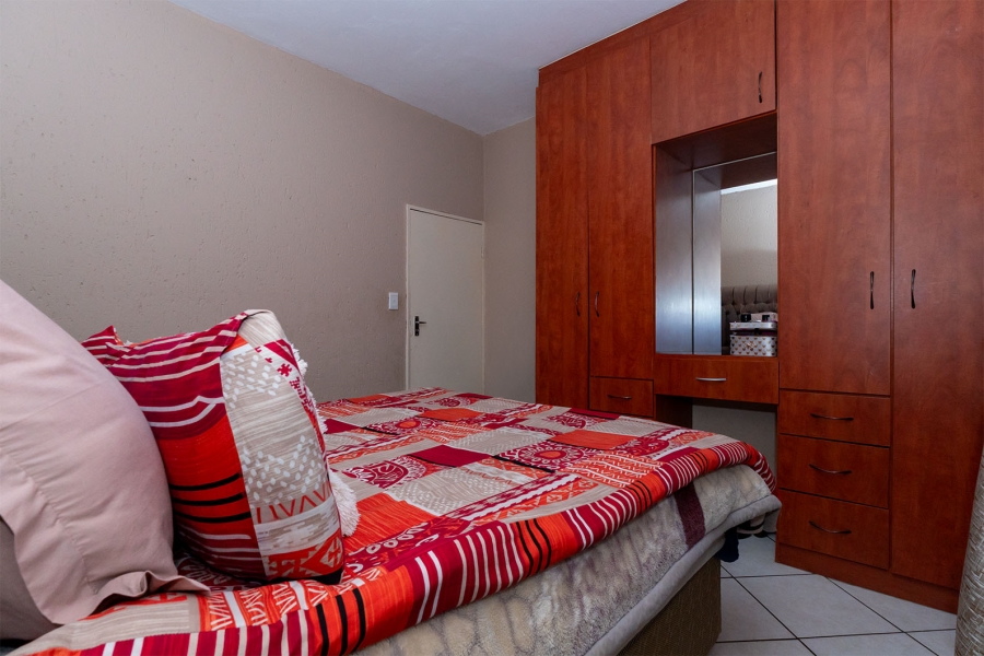 2 Bedroom Property for Sale in Croydon Gauteng